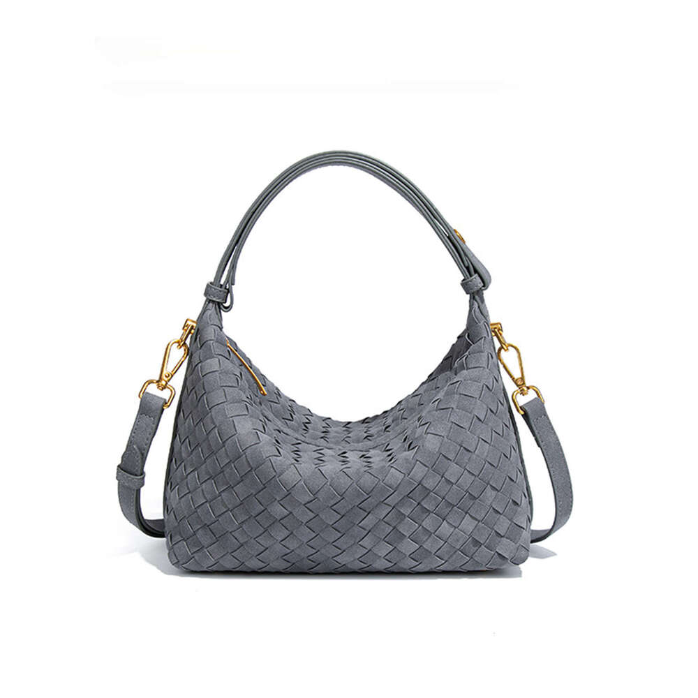 Autumn and Winter New Matte Handwoven Lunch Box Bag for Women, Fashionable Versatile Shoulder Crossbody Bag, Trendy Handbag