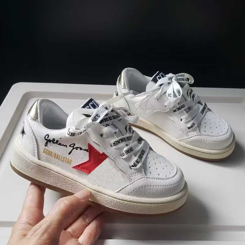 2368 Autumn New Boys Soft soled Comfortable Sports and Leisure Shoes Korean Edition Fashion Girls Star Board Shoes W251017