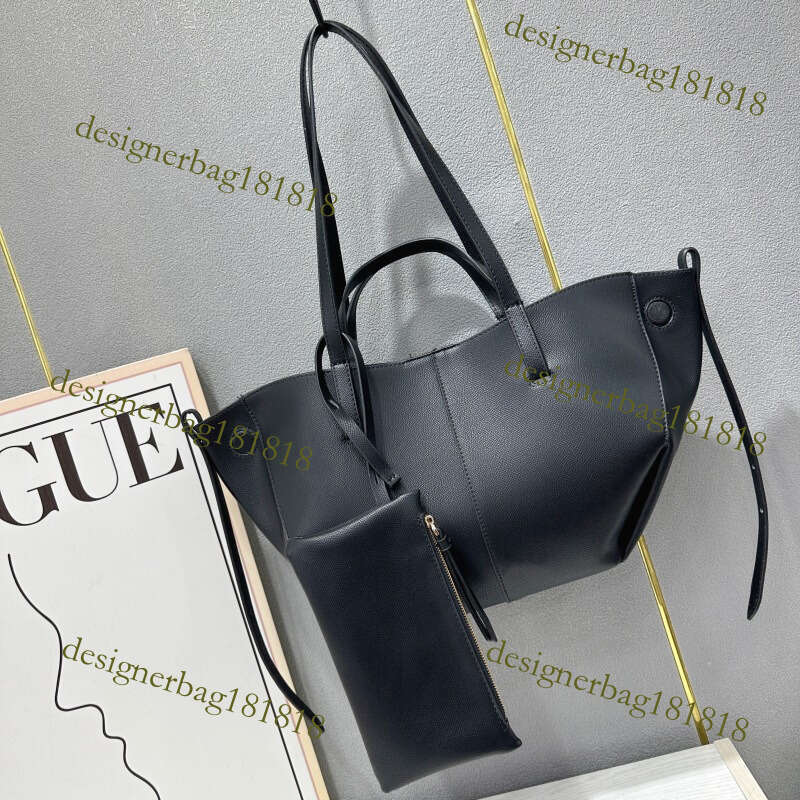 designer bag tote bag French Niche Wing Shoulder Underarm Large Capacity Tote Bag Crossbody