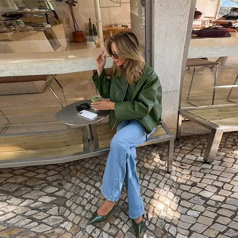 Vintage Green Long Sleeve Lapel PU Leather Jacket Women Short Coat Zipper Button 2025 Spring Autumn High Street Outerwear TopsT251017