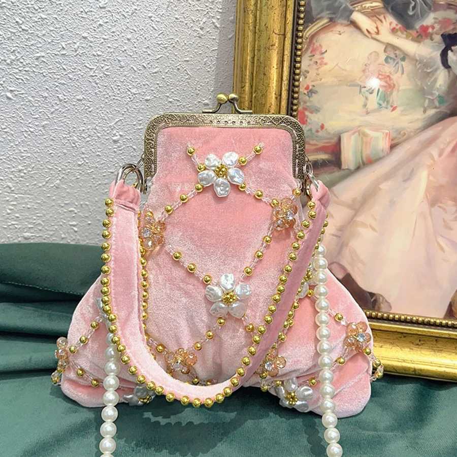 Luxury Handbag Velvet HandBeaded Flower Cheongsam Party Dinner Bag Pearl Chains Shoulder Crossbody Bag for Women Shell Clip Bag Z251017