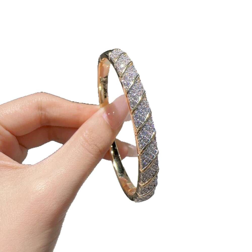 Light Style Full Dia Spiral Pattern Gold-Plated Bracelet Fashionable Exquisite Korean Design Live Streaming Jewelry