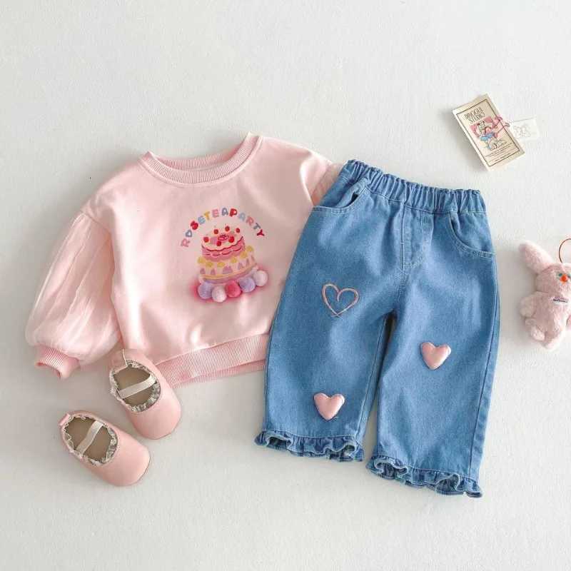 Kids Girls Jeans 2025 New Spring Autumn Childrens Korean Style Love Heart Denim Pants Trendy Baby Casual Trouser B5057T251017