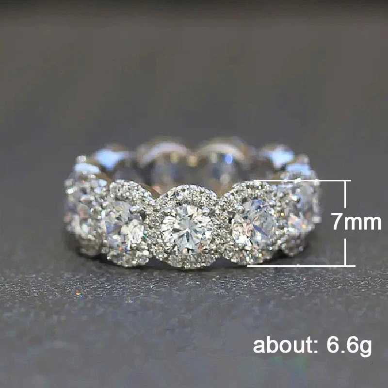 Huitan Sparkling Cubic Zirconia Promise Rings for Women Wedding Engagement Bands Silver Color New Modern Fashion Female Jewelry Z251017