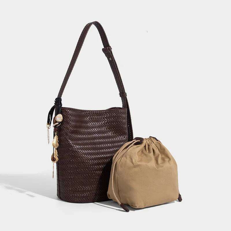 Handmade Woven Shoulder For Women Vegan Leather Tote Bag Beach Travel Handbags And Purses Designer Basket Bucket Bags