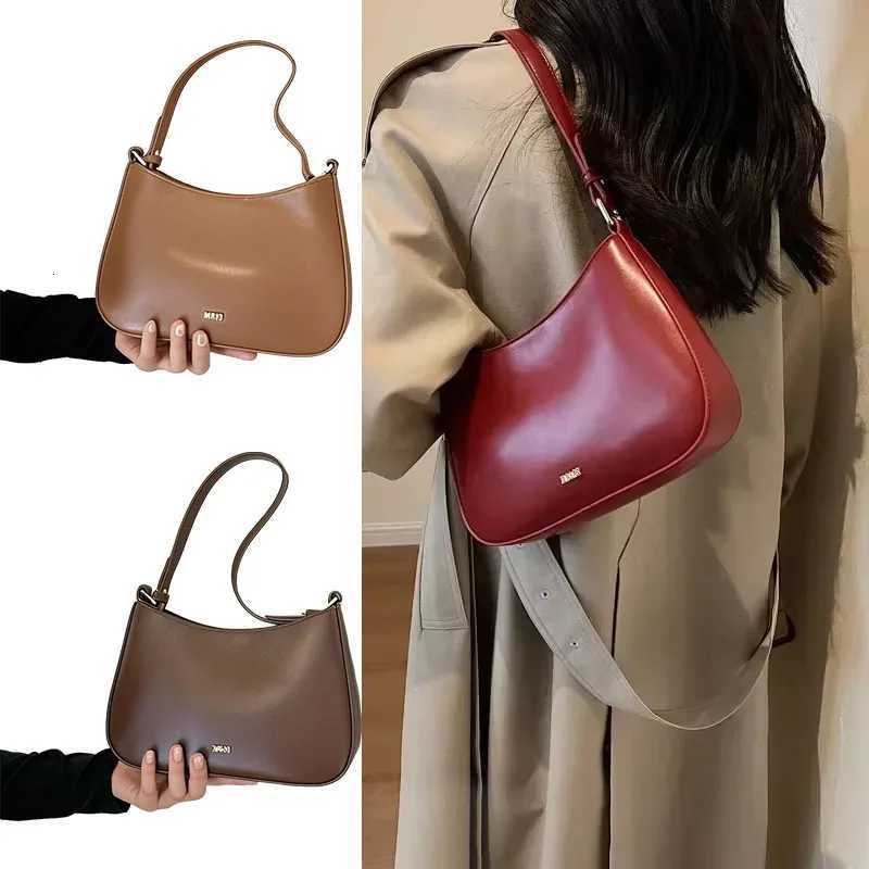 Red Underarm Shoder Bags for Wen 2024 New Texture Leather Crossbody Bag Luxury Designer Wedding Bride Handbags Sling Bag D251017