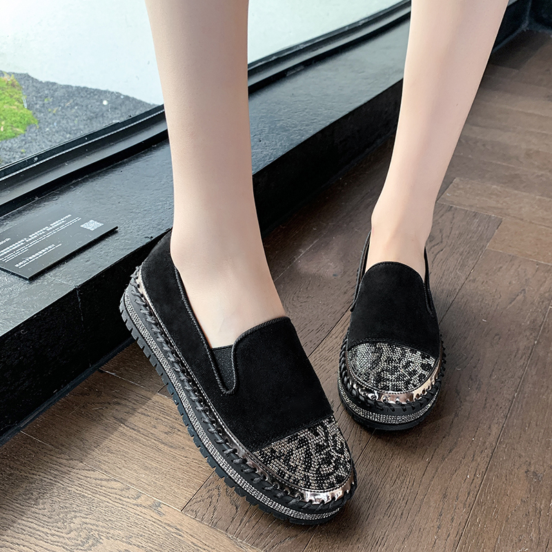 Luxury Diamond Designer Women's Casual Shoes Fashion Versatile Loafers Casual Thin Bottom Rhinestone Round Toe Flats Anti slip walking shoes Zapa