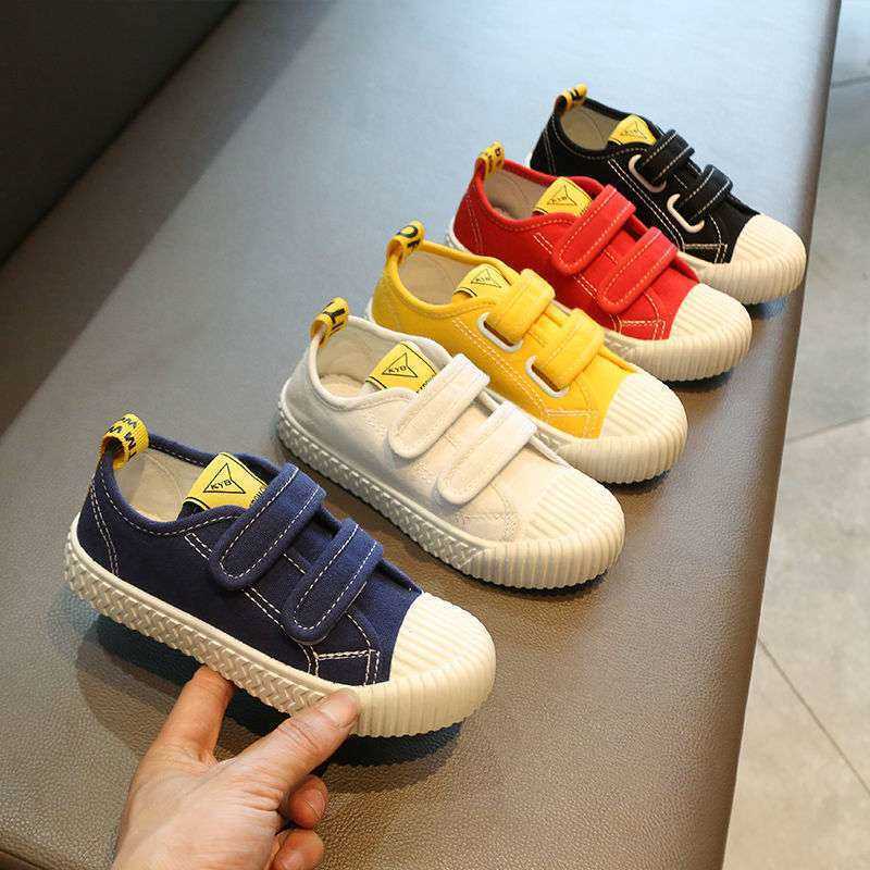 Childrens canvas shoes 2025 Spring and Autumn Korean version low top board shoes for boys and girls baby white shoes casual cloth shoes W251017