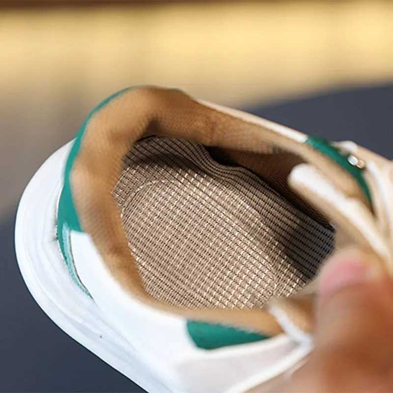 Mesh Patchwork Children Sneakers for Boys Allmatch Shoes Flat Heel Designer Girl Shoes Platform School Children Footwear F08261T251017