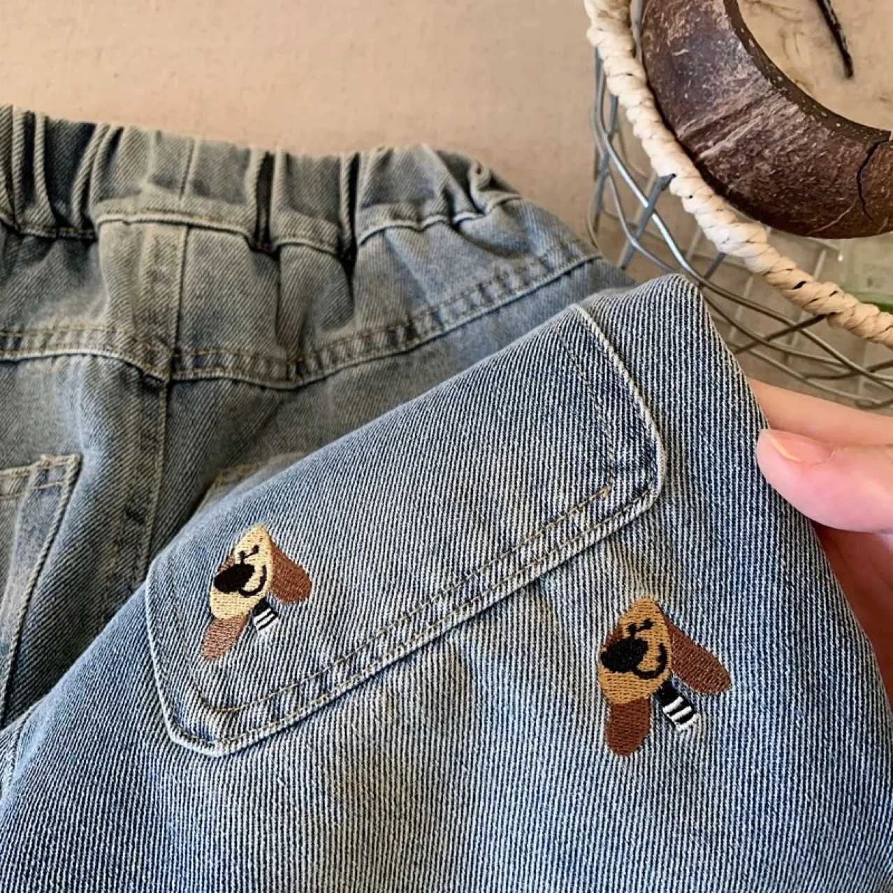 Spring Autumn 2025 Boys Girls New Cartoonembroidered Light Blue Casual Radish Jeans Childen Harem TrousersT251017