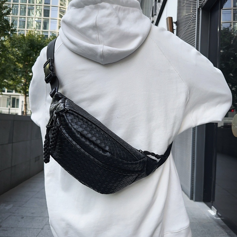 Designer Bag Men's Chest Bag Woven Crossbody Bag Men's Casual Shoulder Luxury Bag Bag New Sports Small Crossbody Bag Student Waist Bag Women