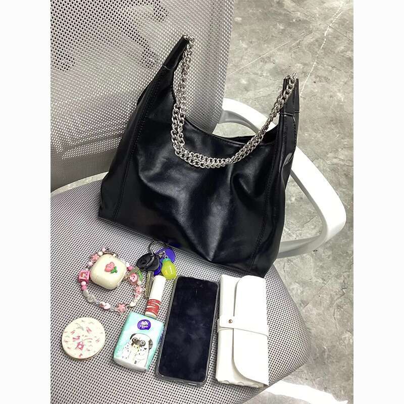 Korean Style Designer Bags Black Gold Chain Tote Large Designer Bags Capacity 2025 New Travel Fashion Commuter Women's Shoulder Bag