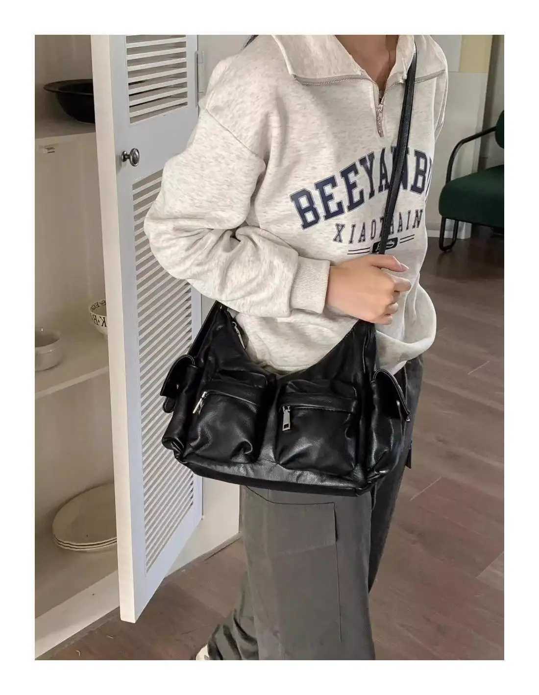 Wen Bag Luxury Y2K Allmah Casual Safari Style HighCapacity Shoder Bag Pures and Bags Crossbody Girls Bags1 D251017