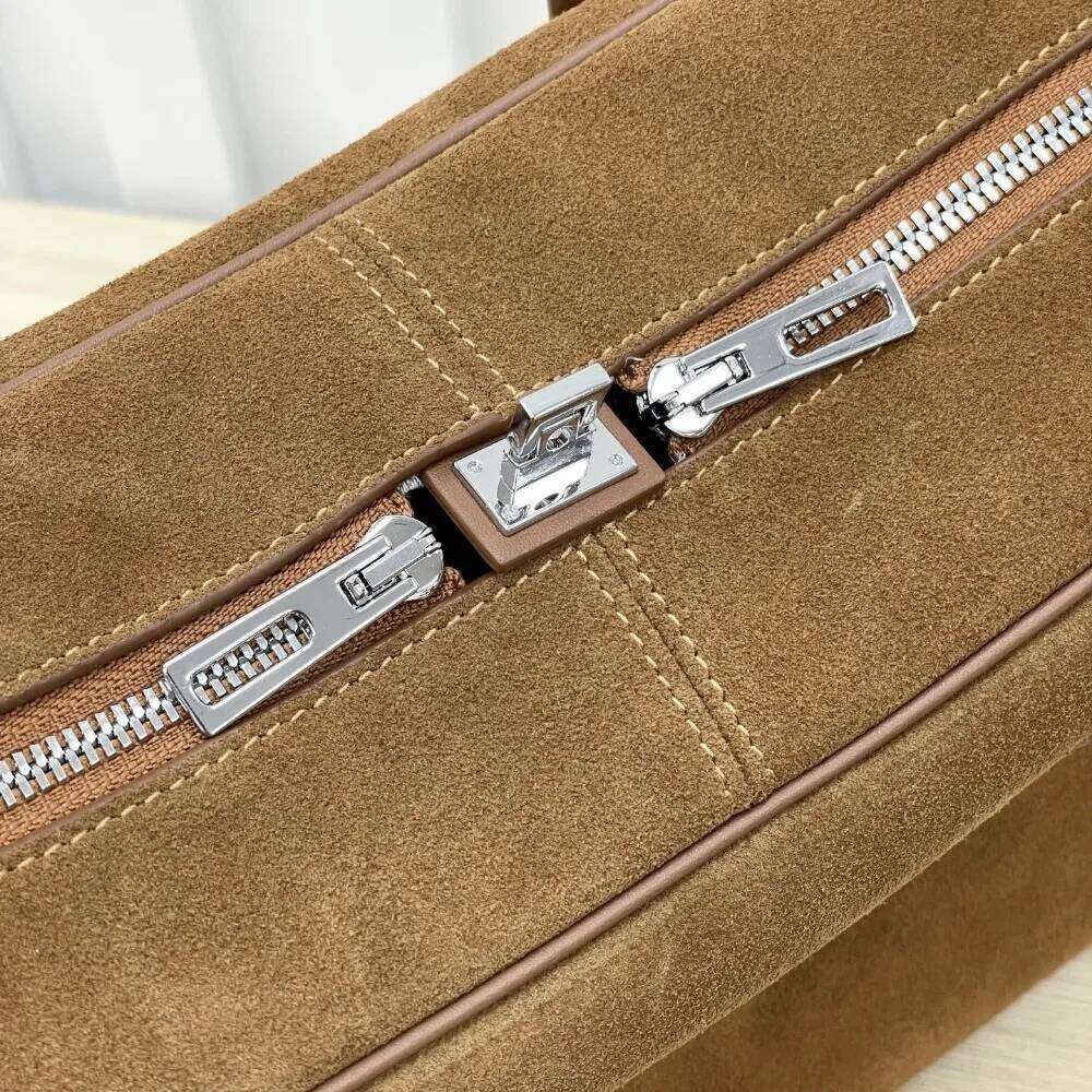New Suede Boston Retro Old Money Style Handbag Commuter Large Capacity Shoulder Bag Casual Versatile High Quality