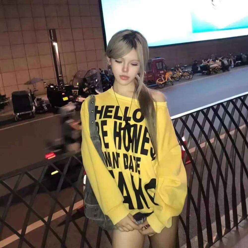 American Style Letter Print Sweatshirt For Women Casual Loose Fit Autumn Season Crossbody Long Sleeve Hooded Top hoodies women