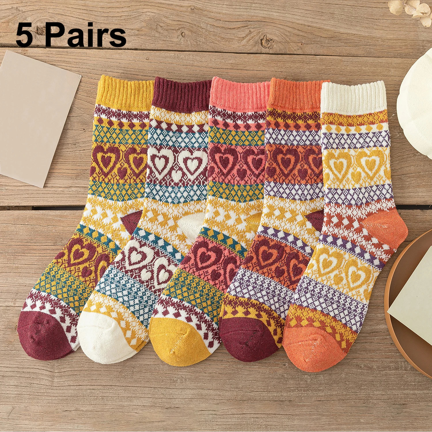 5 Pairs Women Thick Winter Warm Wool Socks Man Retro Style Dot Wave Pattern Couple Models Free Size 251017