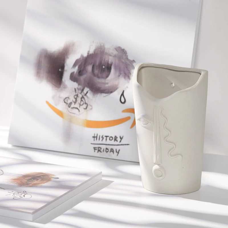 Vase Nordic ceramic dried flower vase for dining table home decoration craftwork creative display item simple office arrangem C251017