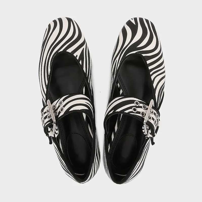 Fashion Zebra Print Ballet Flats Women Luxury Wide Strap Metal Buckle Mary Jane Shoes Comfort Casual Designer Shoes for Women Z251015