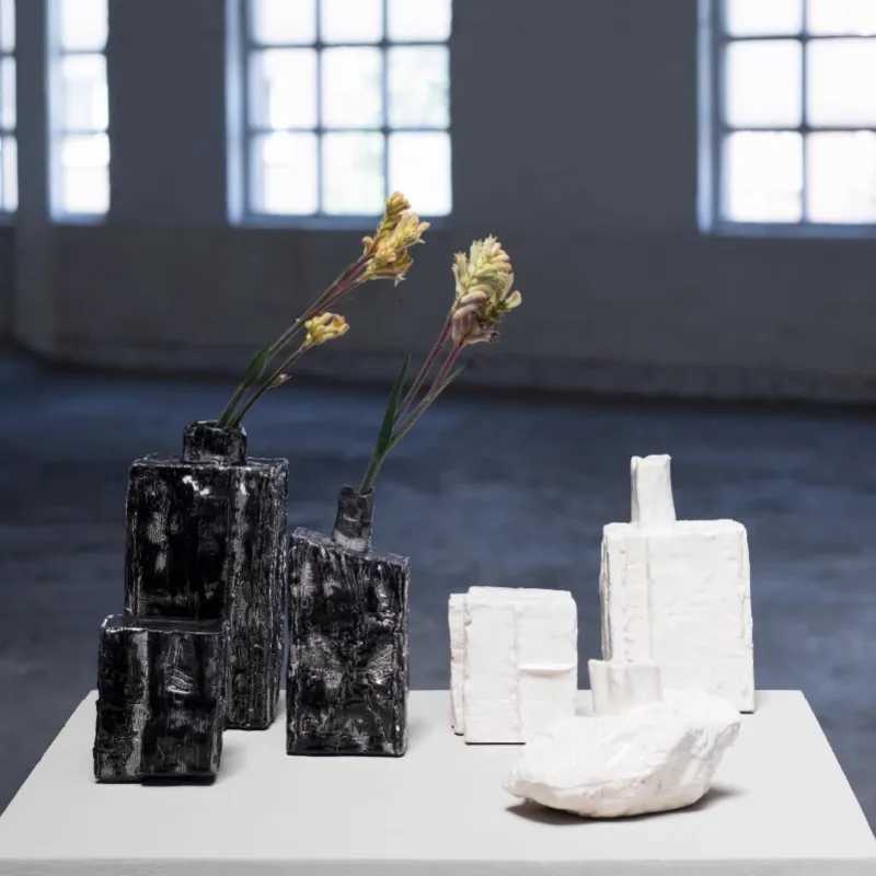 Nordic Style Highend Style Vase Art Living Room Decorative Item Design Sense Creative Minimst Vases Vaas Home Decorations C251017