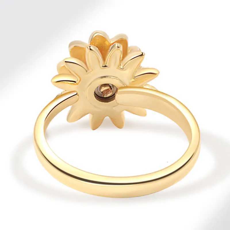 Enamel Daisy Flower Plant Anxiety Knuckle Ring For Women Golden Metal Copper Rotate Freely Ring Fidget Spinner Anillo AjustableW251017