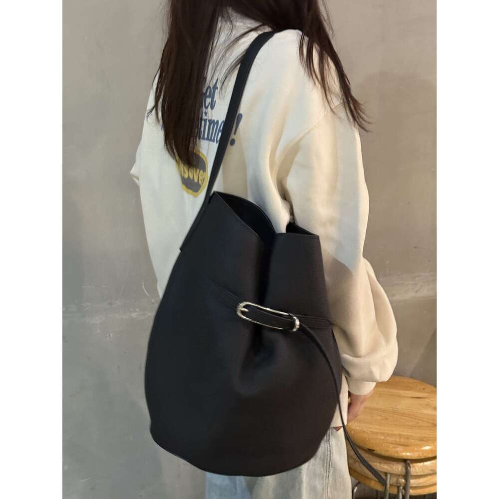 Bucke*T Bucket Autumn Winter Top Layer Cowhide Hobo Tote Large Capacity Commuter Shoulder Crossbody Bag