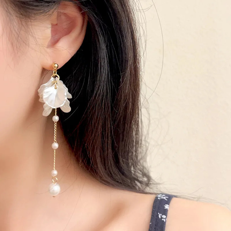 Modern Jewelry 925 Silver Needle Elegant Temperament Simulated pearl Tassel Earrings For Women Fashion Accessories Wholesale 251016