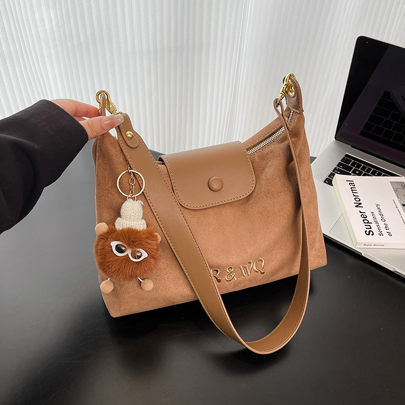 Fashion ladies' compact phone bag with large capacity function 2025 new high-end student versatile casual simple niche shopping commuting shoulde