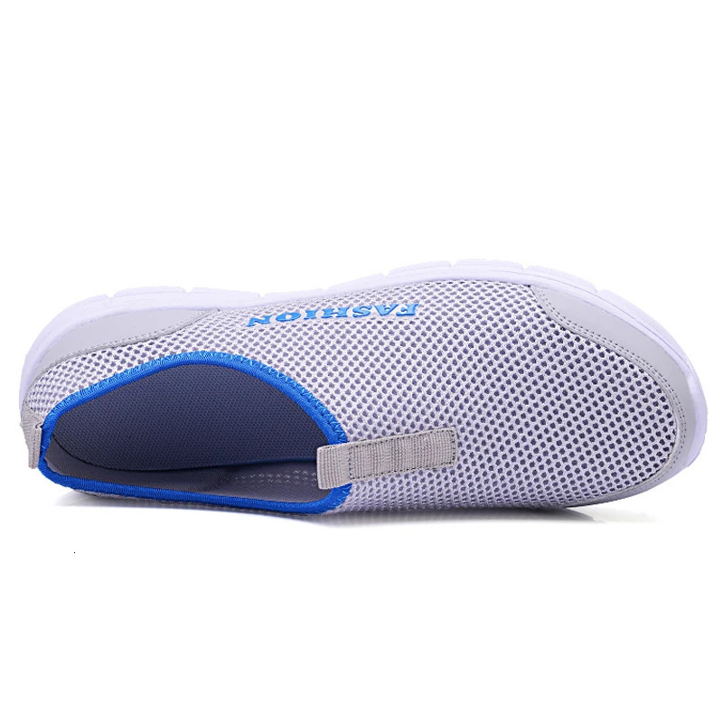 Women Aqua Shoes Breathable Mesh Sandals Shoes Lightweight Quickdrying Comfortable Women SlipOn Mules Flats 251013