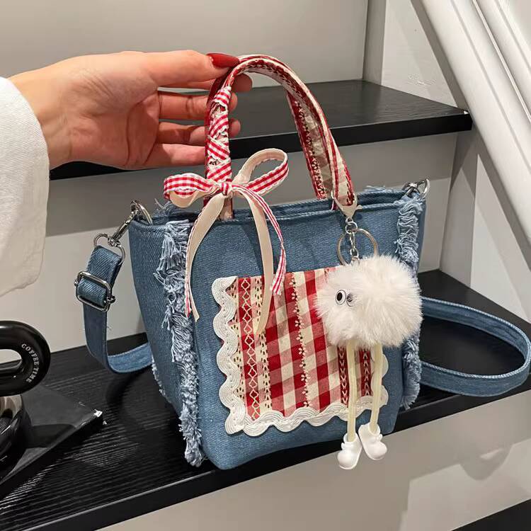 Cute Girl Handbag 2025 New Autumn Winter Sweet Style Small Square Fashionable Shoulder High-end Crossbody Bag