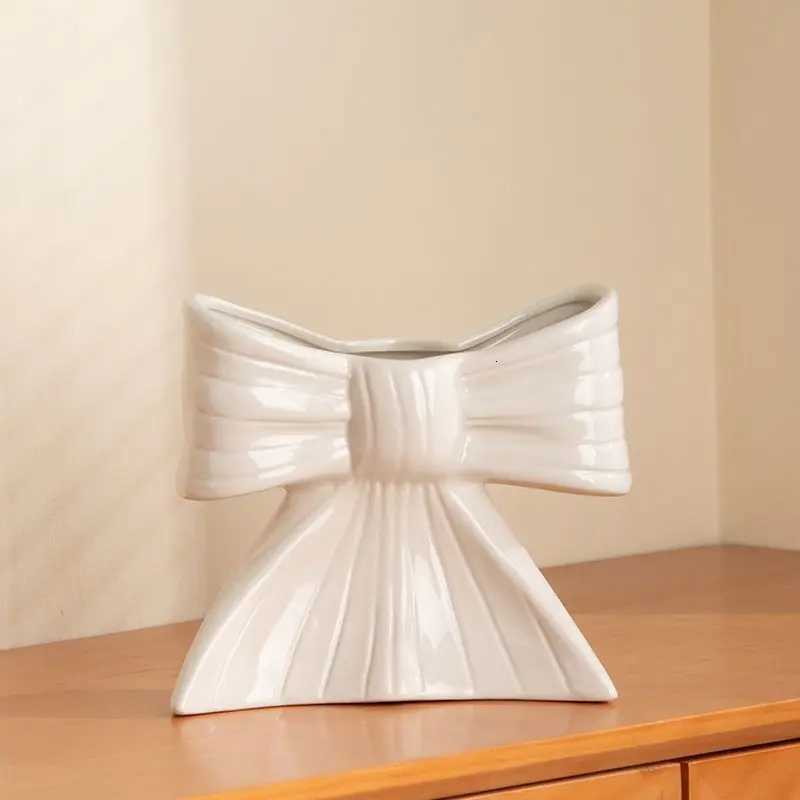 Creative Bow Vase Ornaments Highend Ceramic Hydroponic Flower Arrangement Living Room Office Vintage Vase Home Ornament Gifts C251017