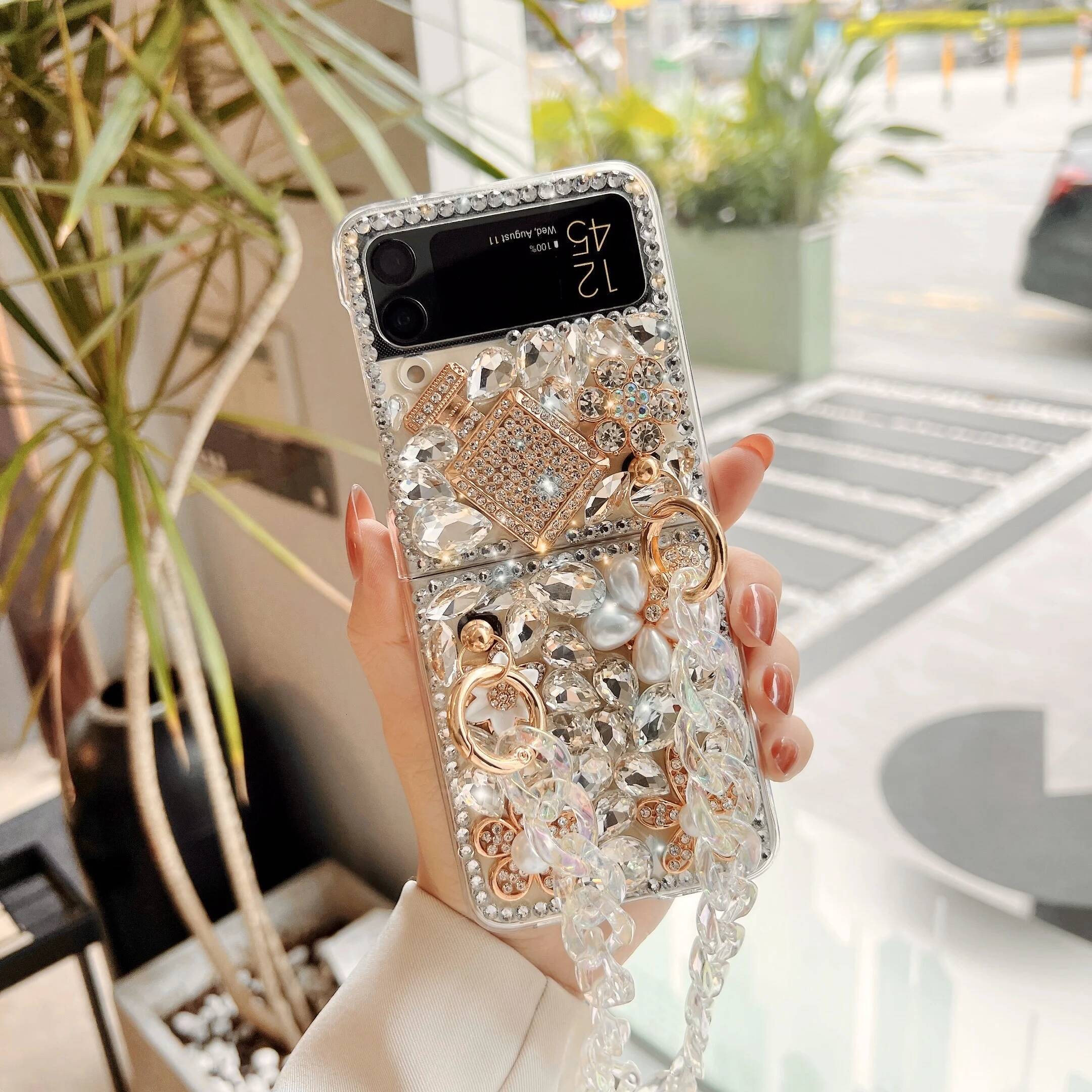 For Samsung Galaxy Z Flip 6 5 4 3 5G F7110 F7070 Rhinestones Crystal Pearl Crown Flower Wrist Phone Case Cover