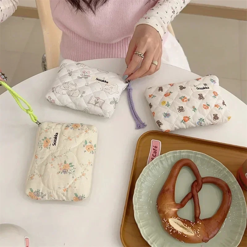 Fashion Small Fresh Cotton Coin Wallet Flower Pattern Zipper Coin Purses Lady Girls MakeUp Bag Key Money Storage Bag251011