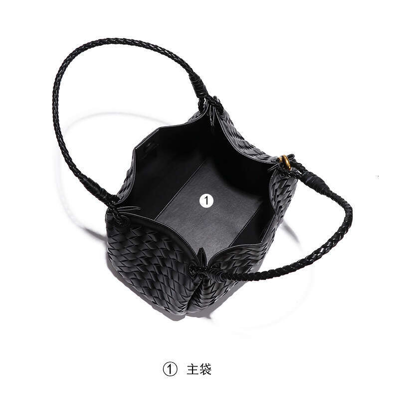 Niche Handwoven New Handheld Parachute Bucket Commuting Fashion Versatile Shoulder Crossbody Bag