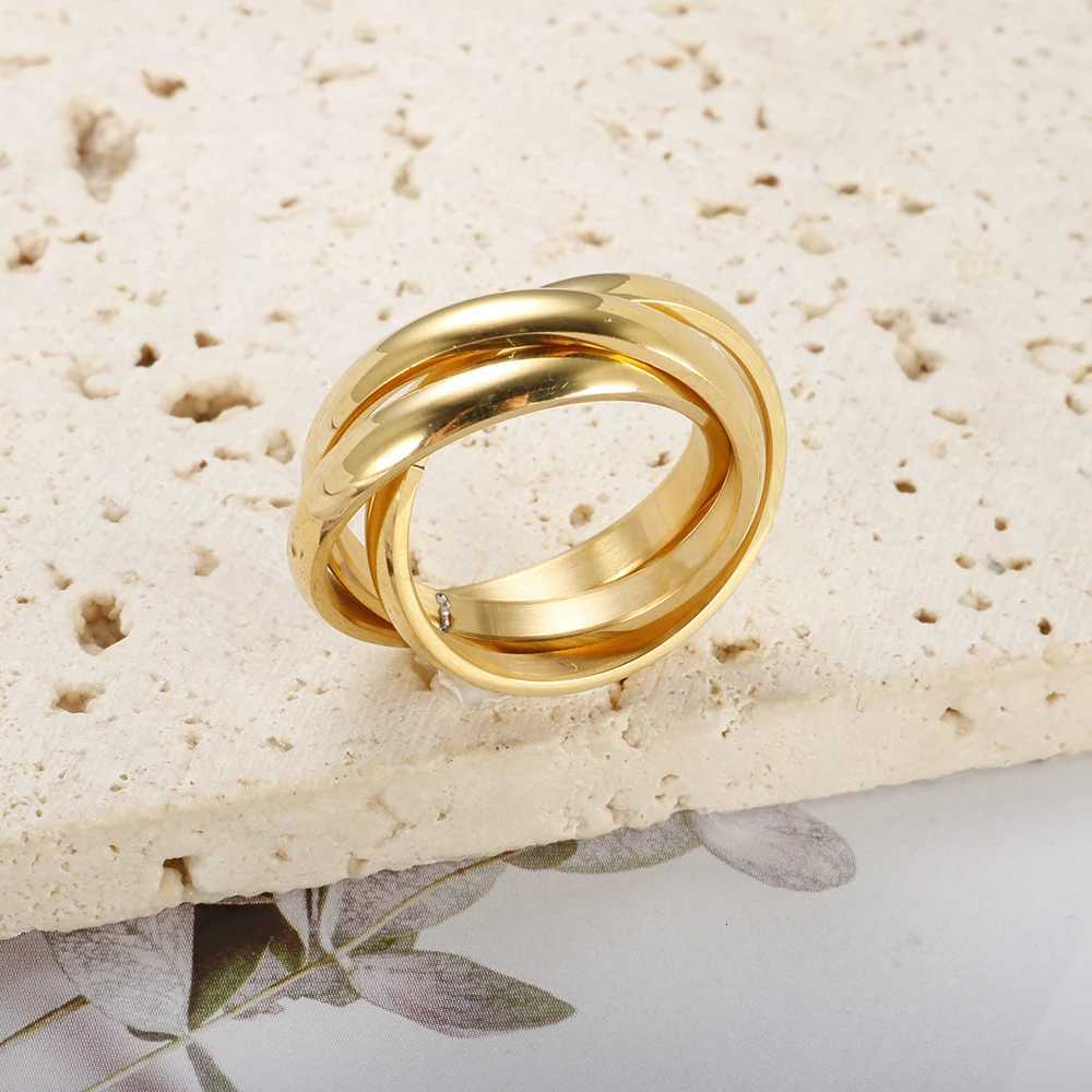 3 in 1 Triple Interlocked Rings For Women Men Couple Wedding Engagement Finger Ring Stainless Steel Goth Waterproof Jewelry Gift Z251017