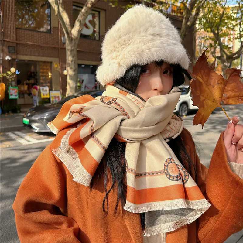 Womens Autumn and Winter Carriages Imitation Cashmere Doublesided Air Conditioner Shawl Thickened Warm ScarvesTrend Outside C251017