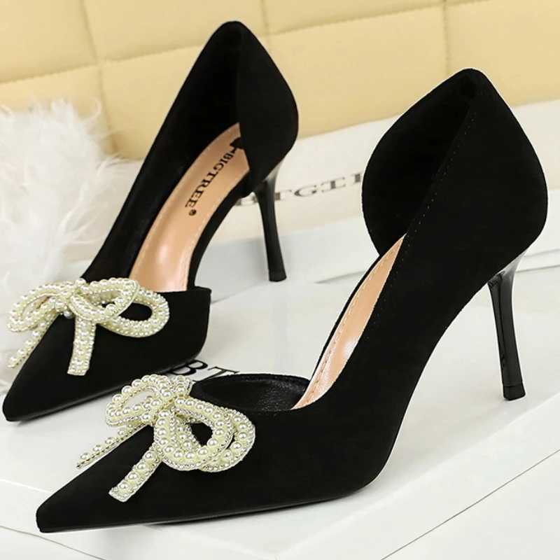 Luxury Satin Pearl Bow Heeled Shoes Woman Classy Pointed Toe Thin High Slide Sandal Fashion Designer Nonslip Banquet Dress Shoe Z251015