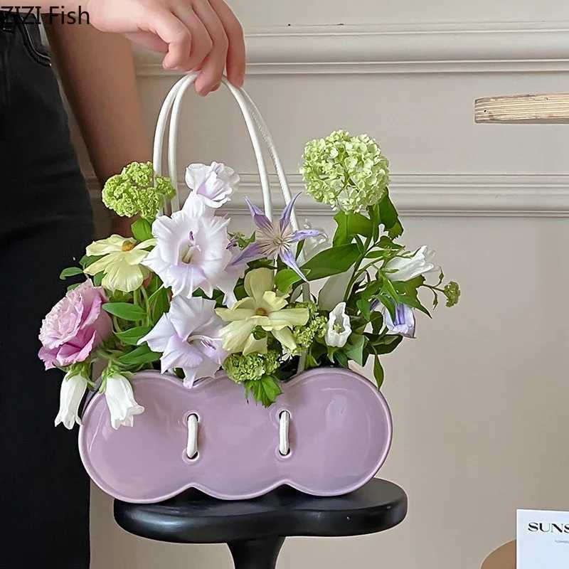 Creative Handbag Shape Ceramic Vase Handheld Flower Basket Table Decoration Flowers Arrangement Floral Vase Room Aesthetic Decor C251017
