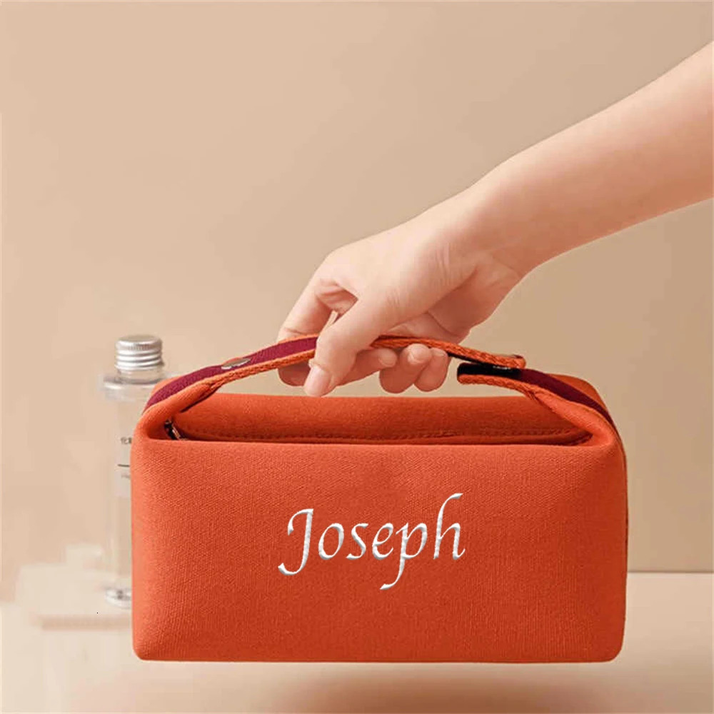 Custom Embroidered Name Simple Portable Handheld Canvas Bag Personalized Womens Makeup Bag Waterproof Storage Bag Toiletry Bag251011
