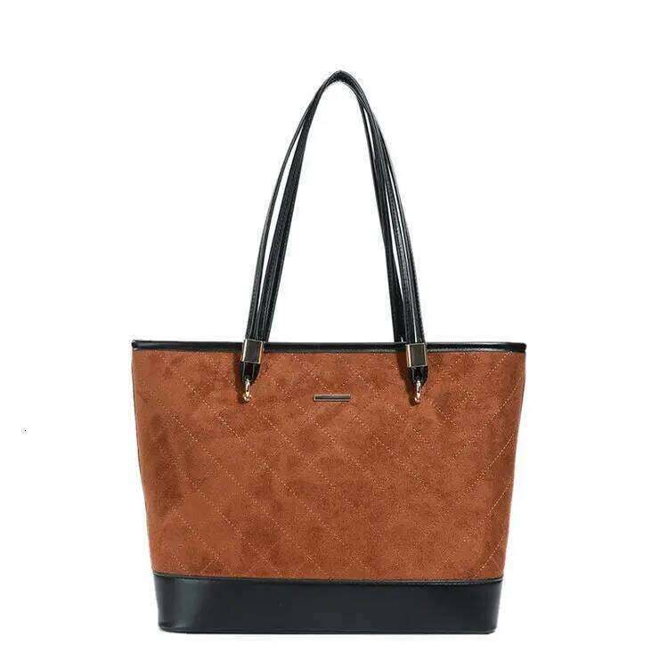 Fashionable Shoulder Bag For Women Leather Material Adjustable Length Elegant Messenger Inspired By Famous Designer