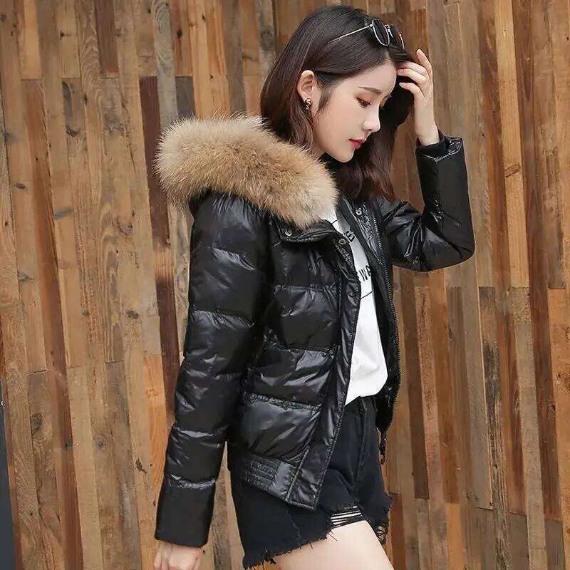2025 Winter New Women's Down Commuting Fake Fur Collar Hooded Short Cotton Jacket