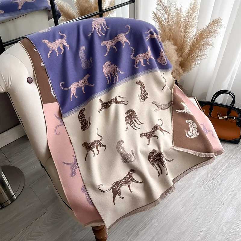 2024 Luxury Travel Poncho Warm Cashmere Scarf Women Thick Blanket Winter Bufanda Shawl Print New Wraps Female Stoles C251017