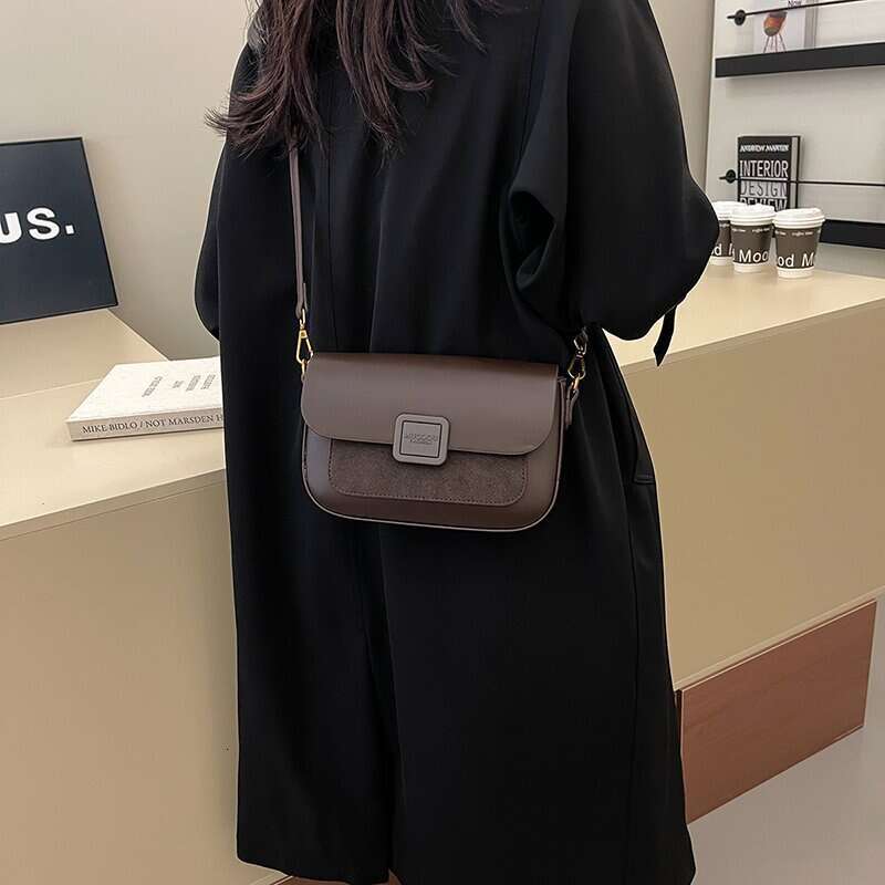 High-end Fashion Tofu Autumn Winter Internet Celebrity Versatile Small Square Light Luxury Niche Single Shoulder Crossbody Bag