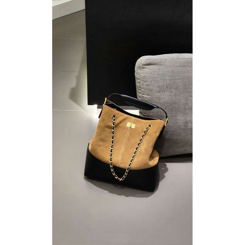 Xiaoxiang Feng Style Bucket High-Quality Texture Diamond Chain Underarm Large Capacity Single Shoulder Crossbody Bag For Women