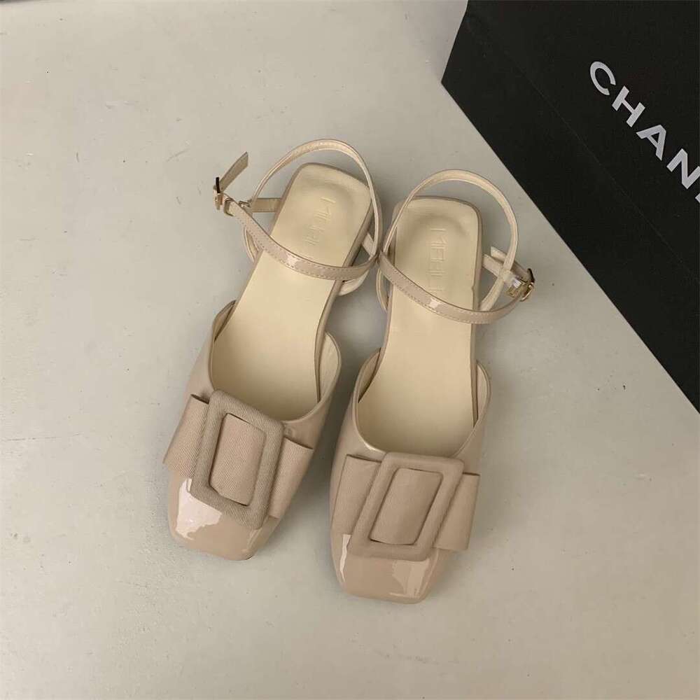 High-End Women's Designer Shoe 2025 New Nude Pink Chunky Heel Shallow Mouth Hollow Closed-Toe Sandals Party & Daily Wear