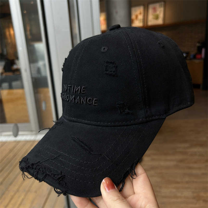 Broken hole baseball cap with embroidered female letters washed cotton duckbill cap small face enlarged and widened brim soft top sun hat W251017