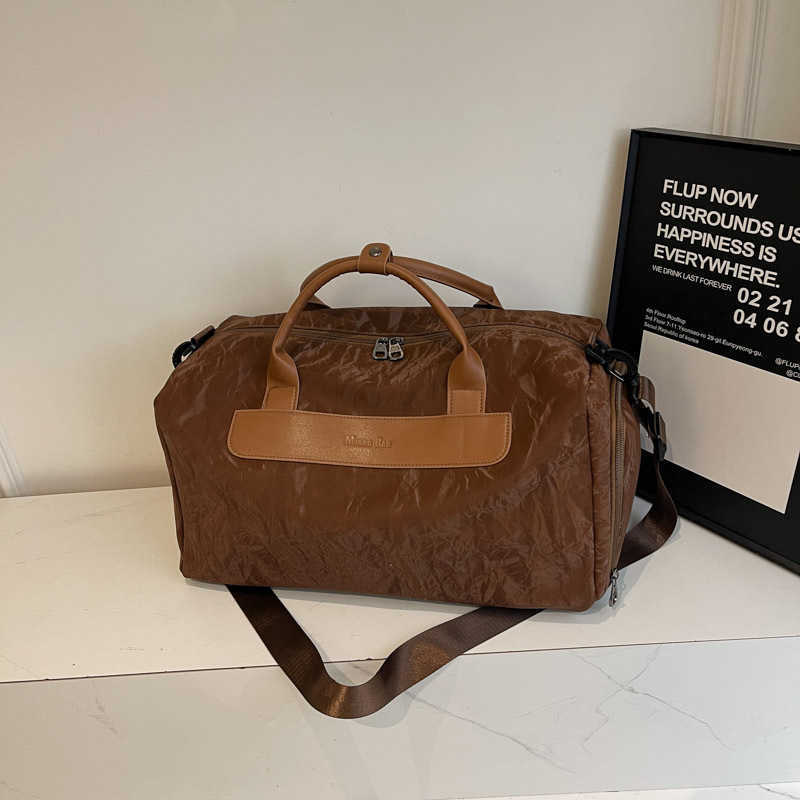 New Fashion Single Shoulder Travel Bag Outdoor Dry Wet Separation Sports Handbag Large Capacity Lightweight Yoga Fitness Bag 250415