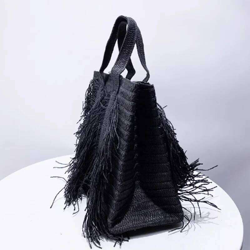 Designer Bags New Tassel Handbag For Women Large Capacity Hand Woven Tote Summer Beach Vacation Shoulder Bag Hot Selling