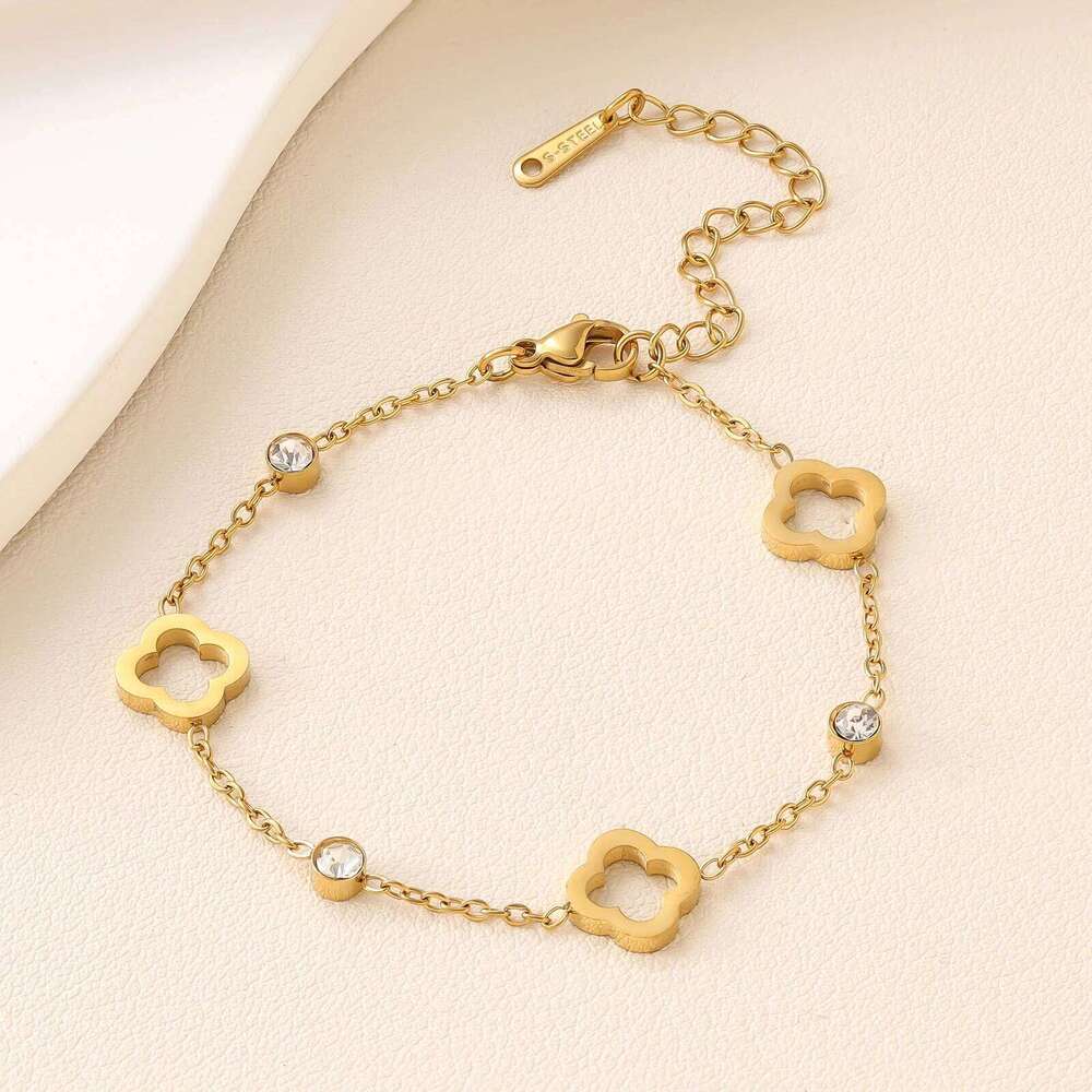 Elegant Four Leaf Clover Bracelet For Women Girls Daily Wear Stainless Steel Jewelry Friend Gift