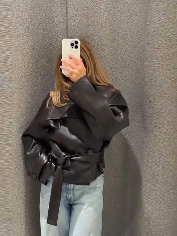 Pu Leather Women Jacket Solid Long Sleeve Lapel Double Breasted Street Female Coat 2025 Autumn Winter Casual Lady OutwearT251017