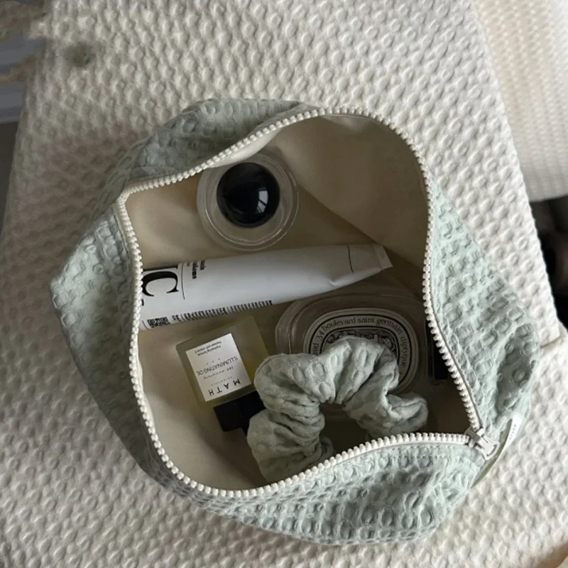 Custom Embroidery Name Cosmetic Bag Womens Corduroy Storage Bag Travel Wash Bag Personalized Birthday Gift Toiletry Bags251011